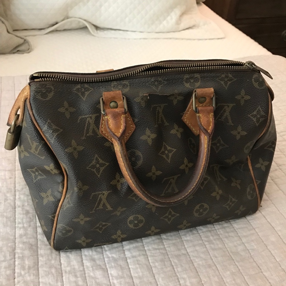 Louis Vuitton “Speedy”